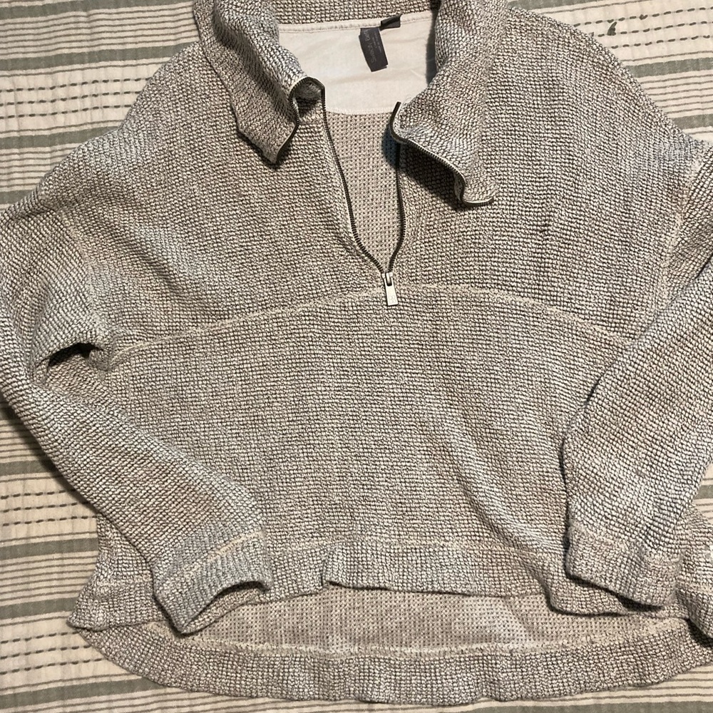 Sweaty Betty Light Gray Half-Zip Turtleneck Sweater